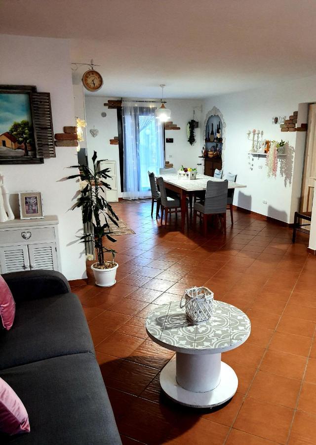 Shabby Chic Rooms Con Cucina E Giardino Privato Pomarico Dış mekan fotoğraf