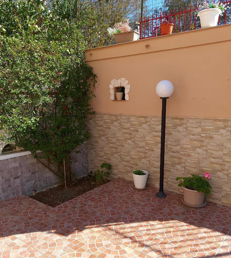 Shabby Chic Rooms Con Cucina E Giardino Privato Pomarico Dış mekan fotoğraf