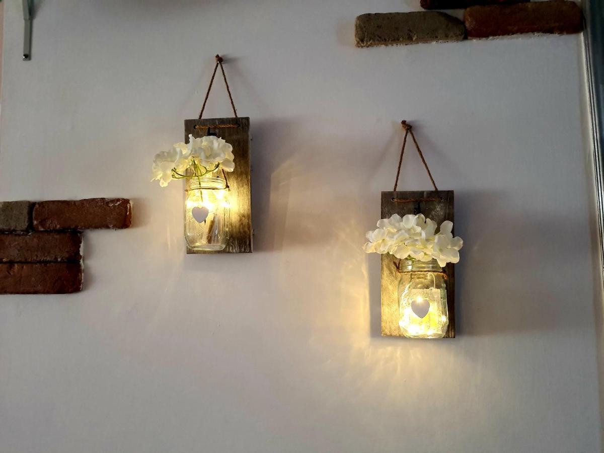 Shabby Chic Rooms Con Cucina E Giardino Privato Pomarico Dış mekan fotoğraf