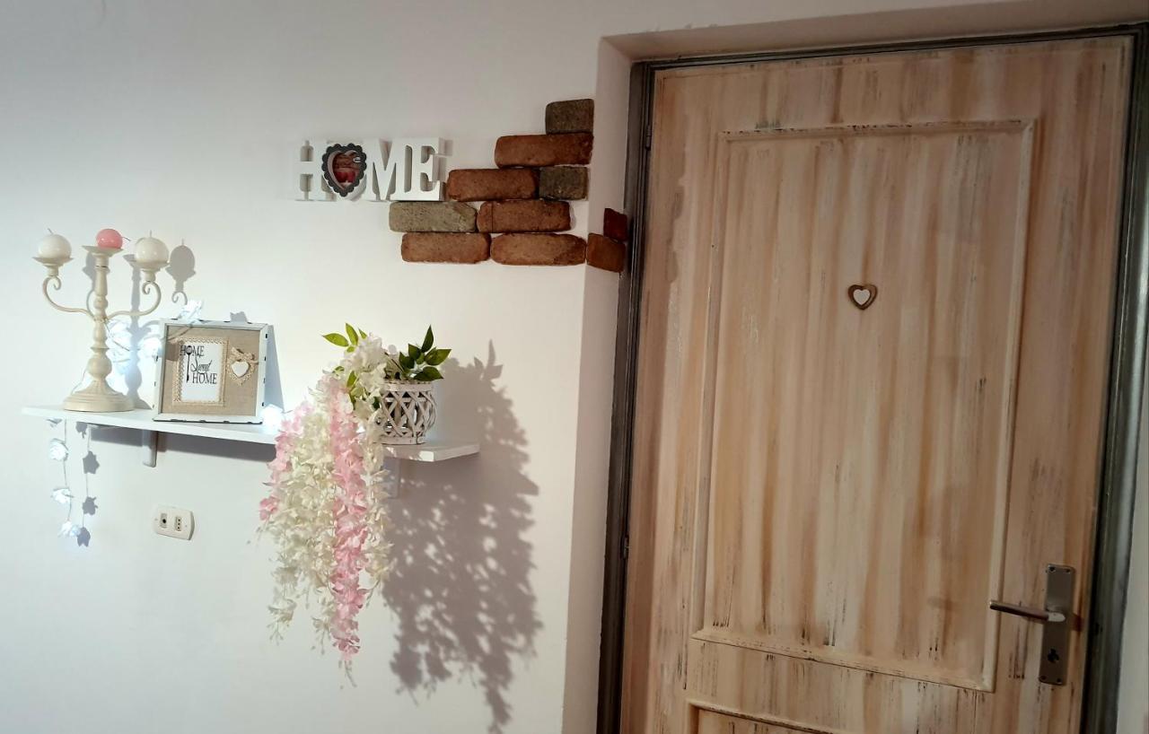 Shabby Chic Rooms Con Cucina E Giardino Privato Pomarico Dış mekan fotoğraf