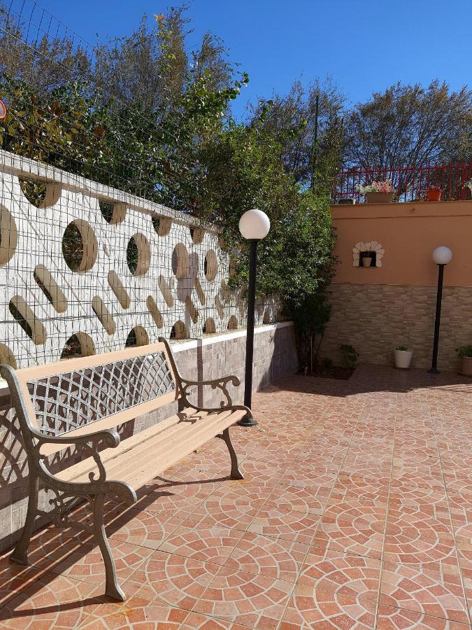 Shabby Chic Rooms Con Cucina E Giardino Privato Pomarico Dış mekan fotoğraf
