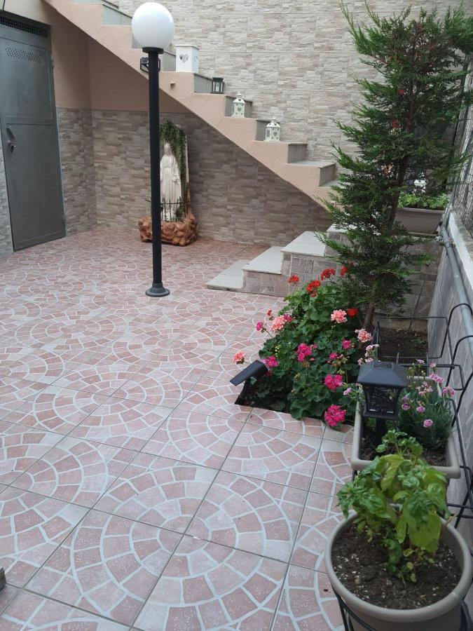 Shabby Chic Rooms Con Cucina E Giardino Privato Pomarico Dış mekan fotoğraf