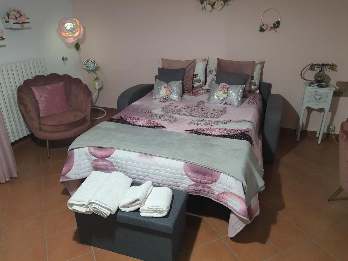 Shabby Chic Rooms Con Cucina E Giardino Privato Pomarico Dış mekan fotoğraf