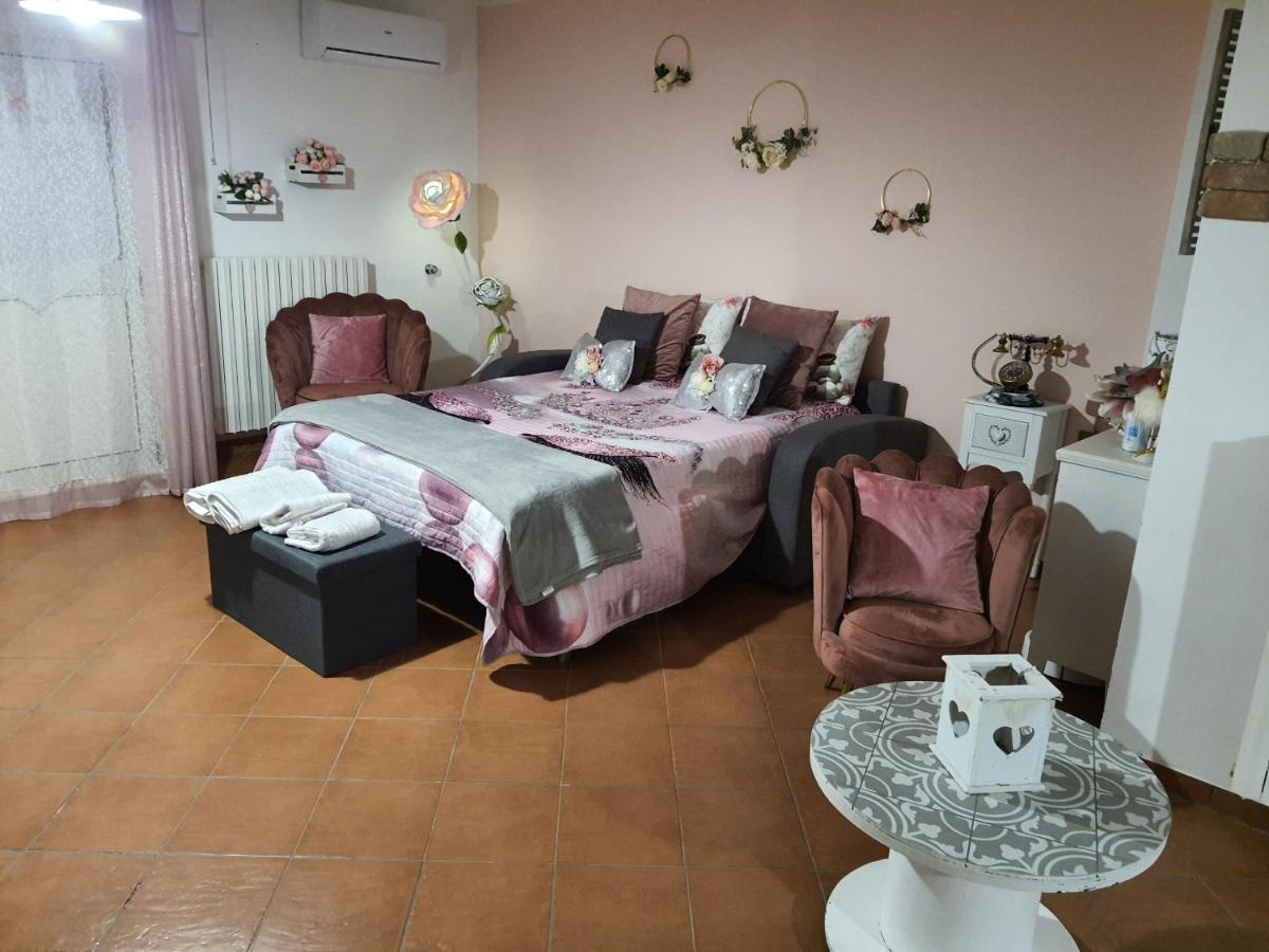 Shabby Chic Rooms Con Cucina E Giardino Privato Pomarico Dış mekan fotoğraf